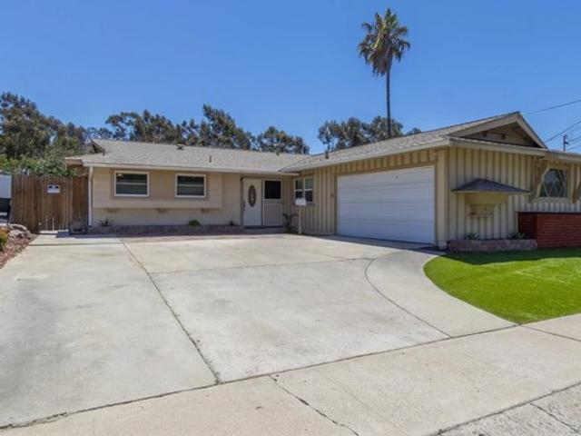 House for sale in Lemon Grove, California