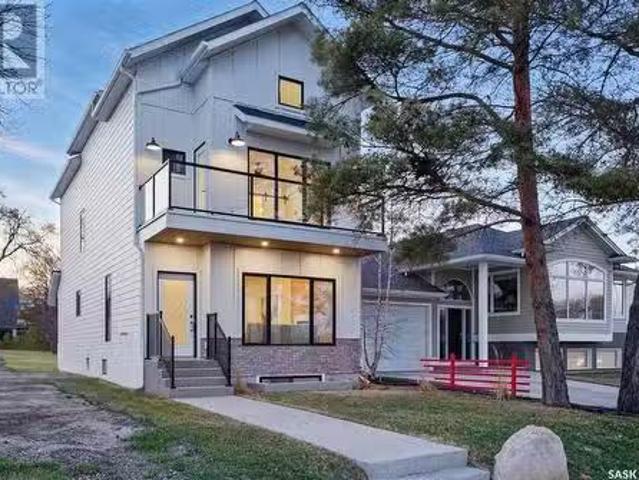 House for sale in Saskatoon, Saskatchewan