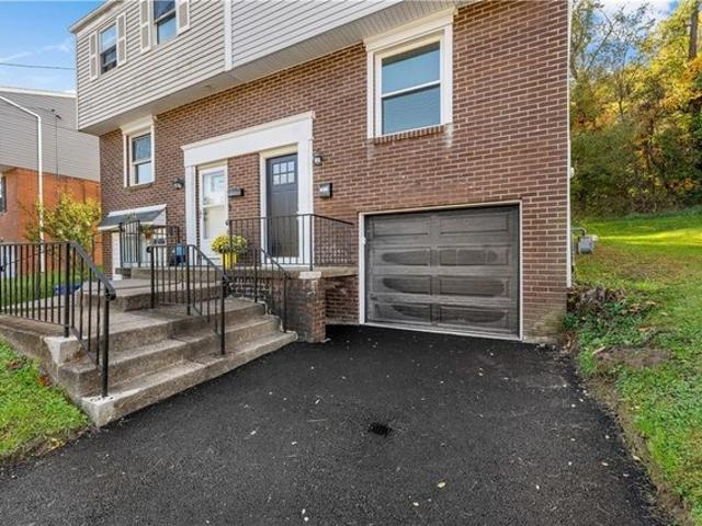 House for sale in Windgap, Pittsburgh