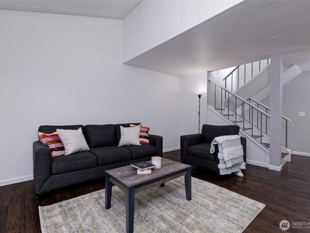 Condo for sale in Tukwila, Washington