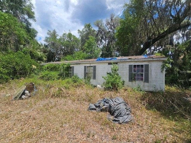 House for sale in Anthony, Florida