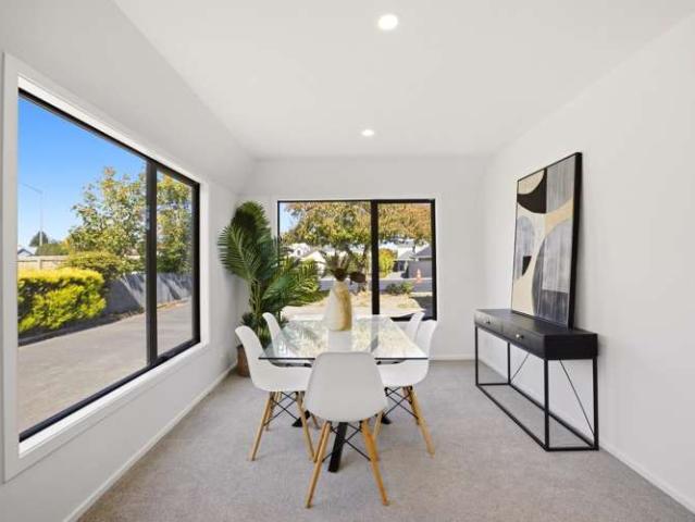 Townhouse for sale in Rowan, Canterbury