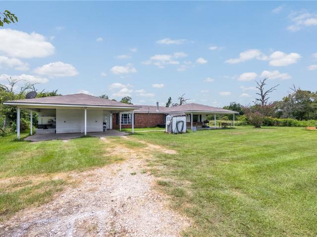 House for sale in Leon, Texas
