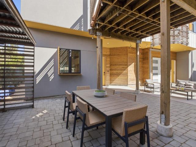 Condo for sale in 7th Street Historic District, Oakland