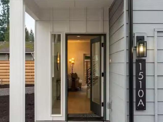 Condo for sale in Everett