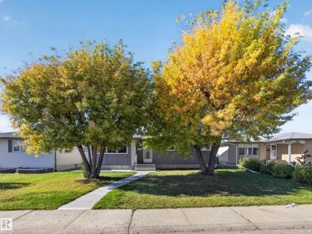 House for sale in Dickinsfield, Edmonton