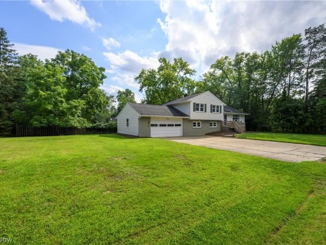 House for sale in Summit, Ohio