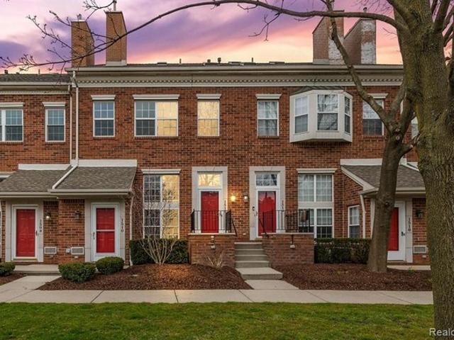 Townhouse for sale in Royal Oak, Michigan