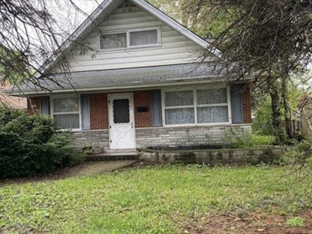 House for sale in Berkeley, Illinois