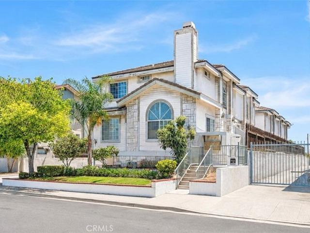 Townhouse for sale in San Gabriel, California
