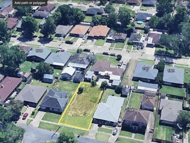 Land for sale in Kenner, Louisiana