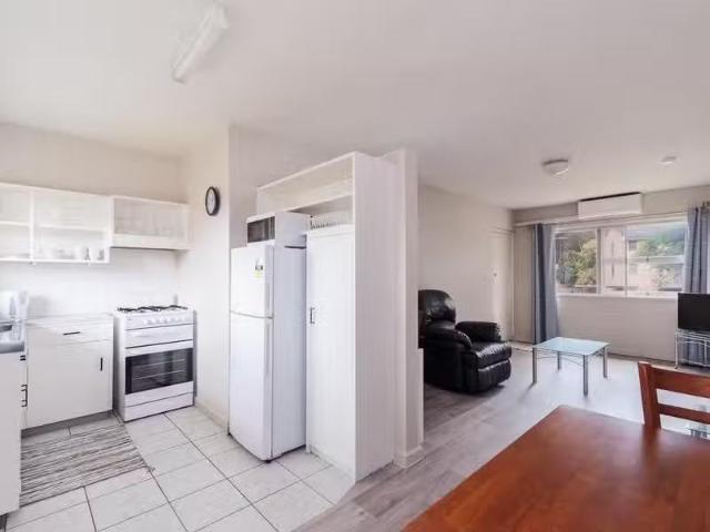 Apartment for rent in Daglish, Western Australia