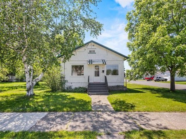 House for sale in Menominee, Michigan