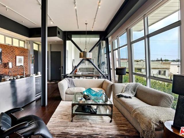 Condo for sale in Santa Monica, California