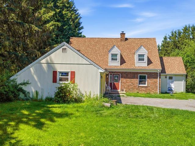 House for sale in Niagara, New York