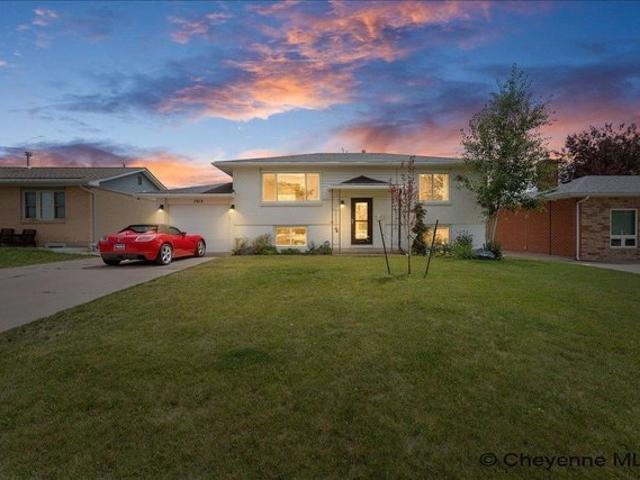 House for sale in Wyoming