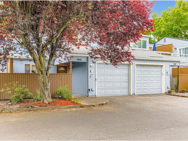 Condo for sale in Beaverton