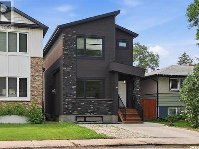 House for sale in Saskatoon, Saskatchewan