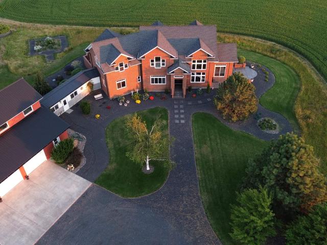 House for sale in Genesee, Idaho