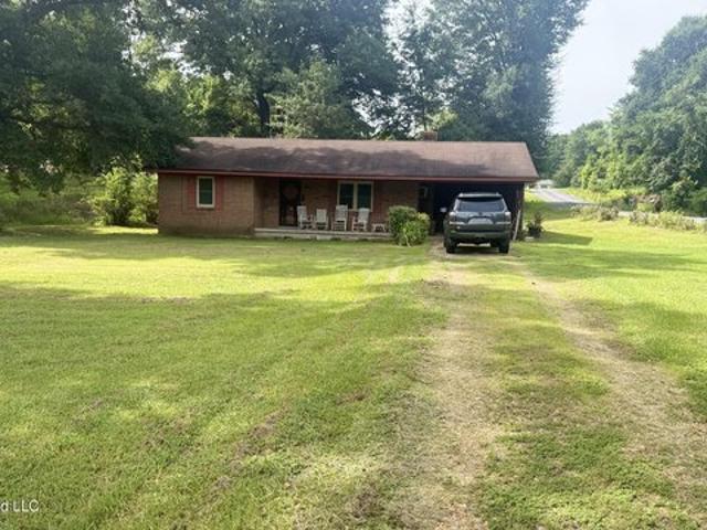 House for sale in Tate, Mississippi