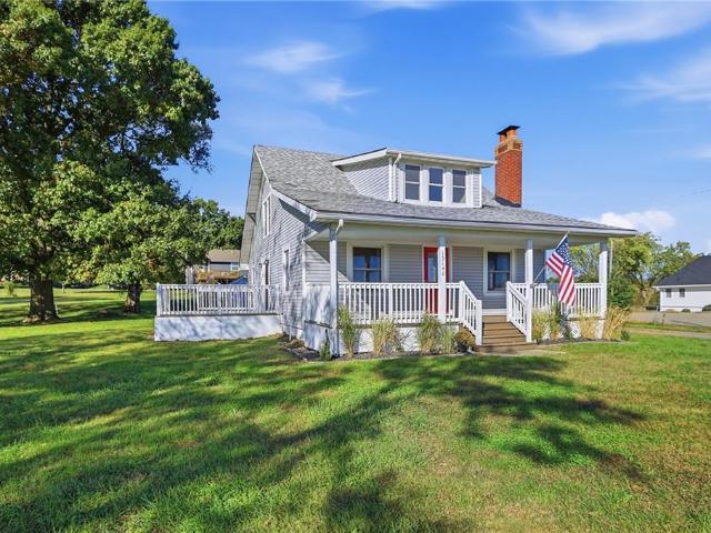 House for sale in Hoover, Platte City