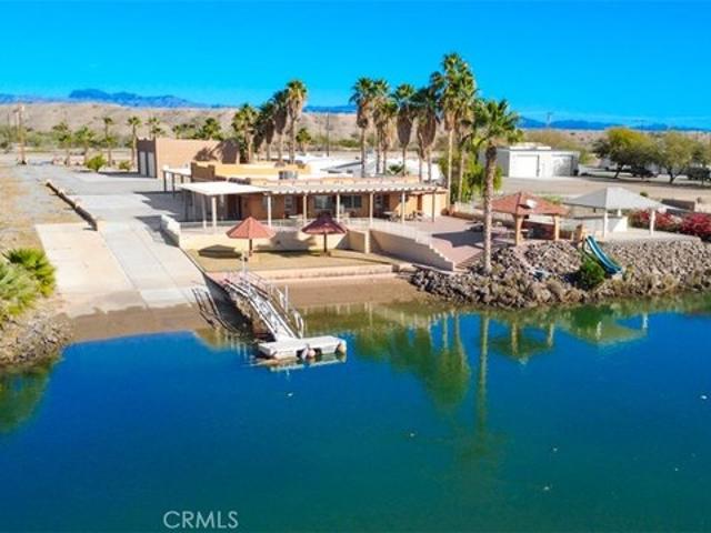 House for sale in Earp, California