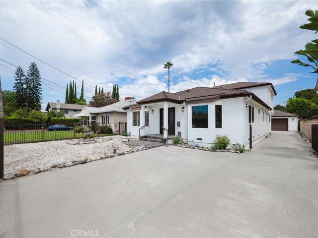 Property for rent in Sherman Oaks Neighborhood Council District, Canoga Park