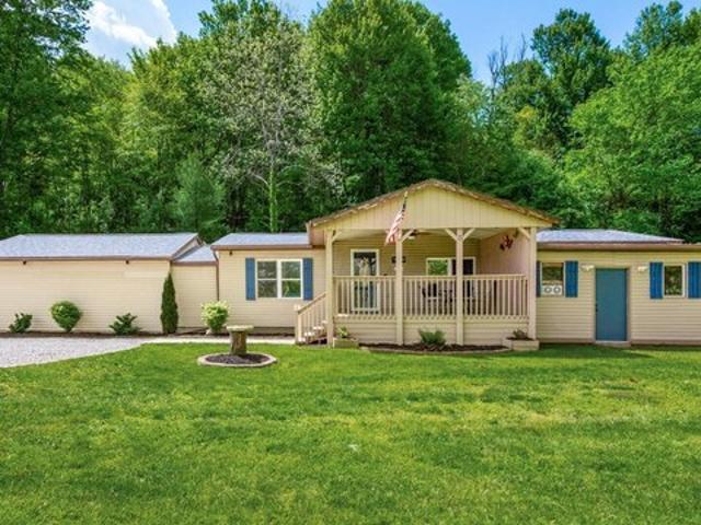 House for sale in Heath, Ohio