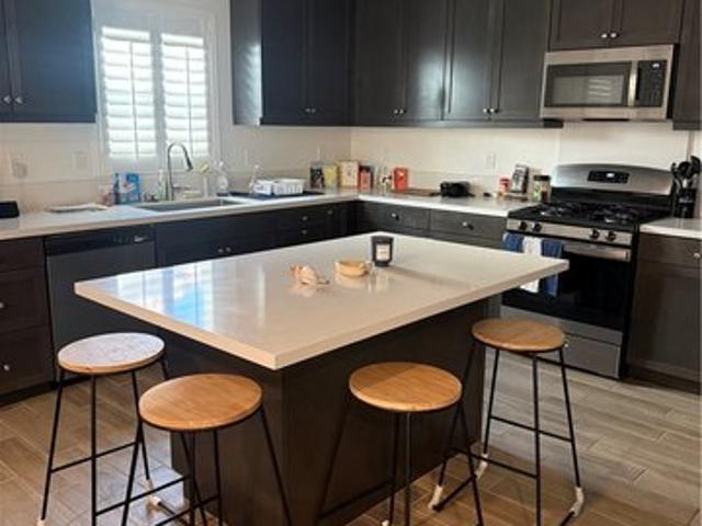 Townhouse for sale in Fontana, California