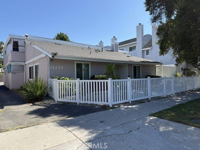 House for sale in Van Nuys Neighborhood Council District, Canoga Park
