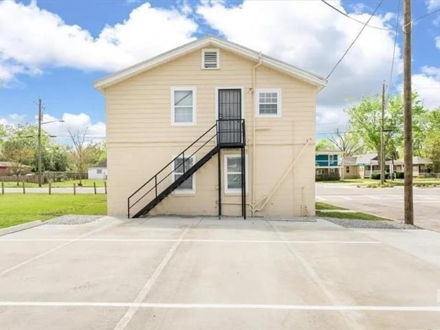 House for sale in Savannah, Georgia