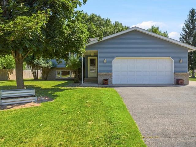 House for sale in Cambridge, Minnesota