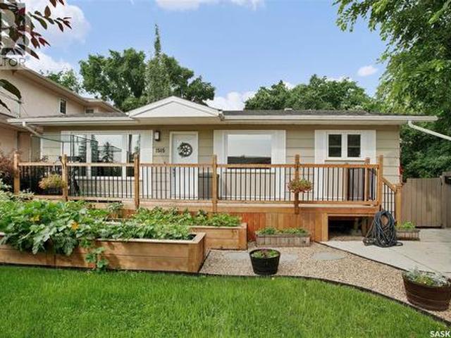 House for sale in Saskatoon, Saskatchewan