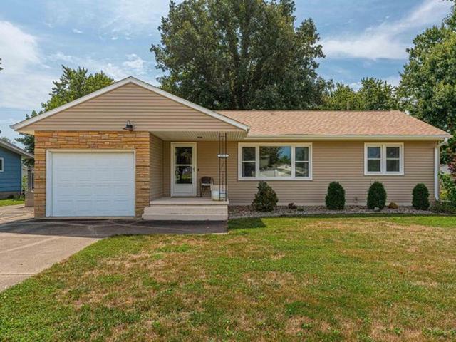 House for sale in Mason City, Mason County