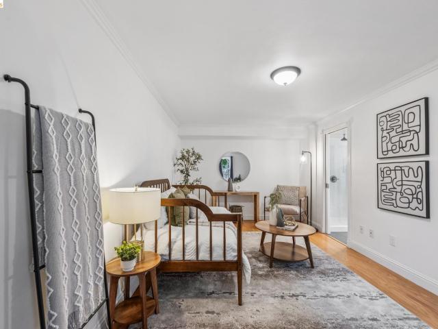 Condo for sale in Berkeley, California