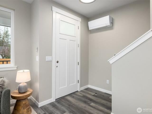 Condo for sale in Mount Vernon, Washington