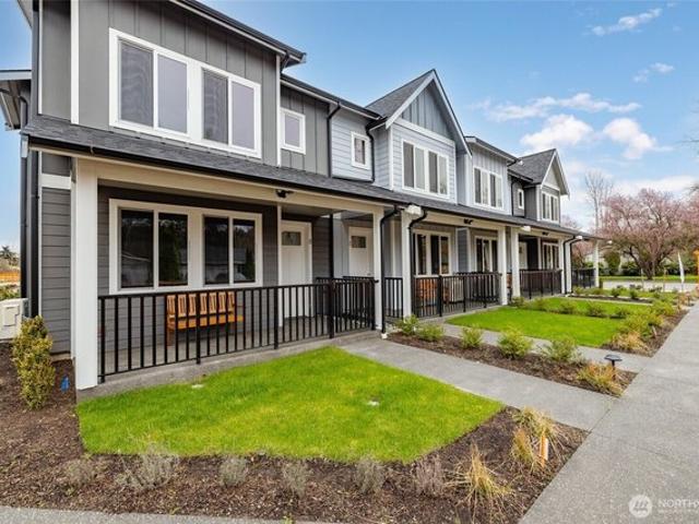 Condo for sale in Mount Vernon, Washington