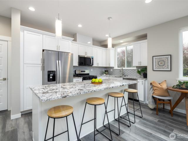Condo for sale in Mount Vernon, Washington