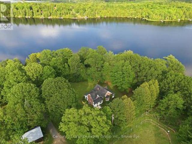 House for sale in Algonquin Highlands, Ontario