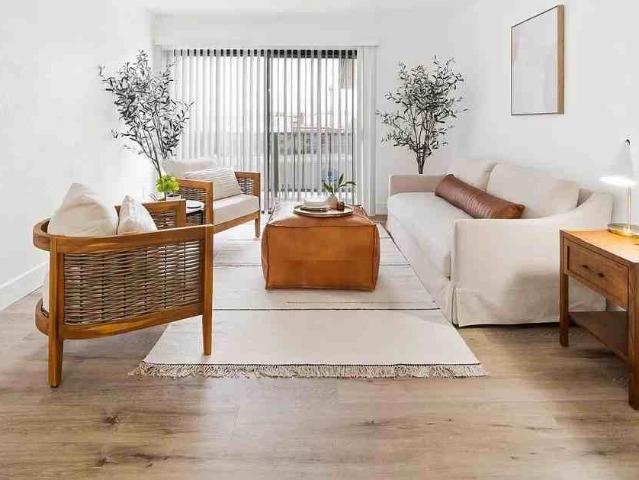 Apartment for rent in Compton, California