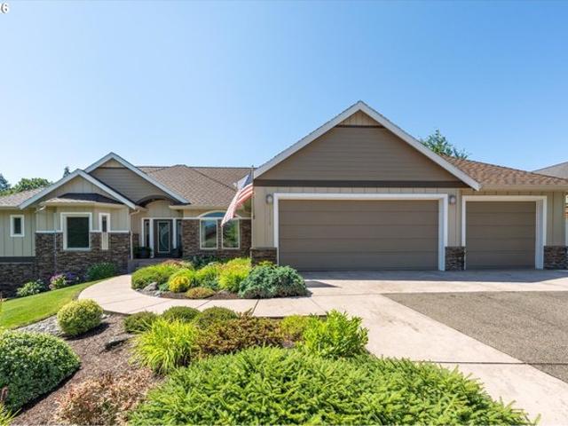 House for sale in Ridgefield, Washington