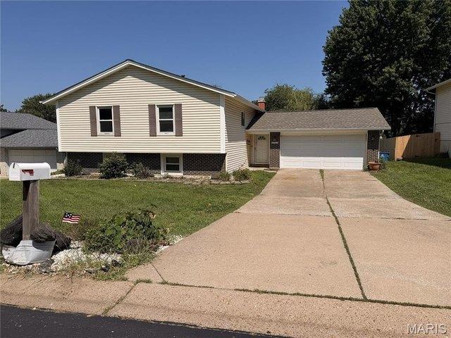 House for sale in Saint Charles, Missouri