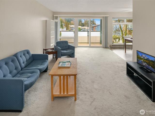 Condo for sale in Tukwila, Washington