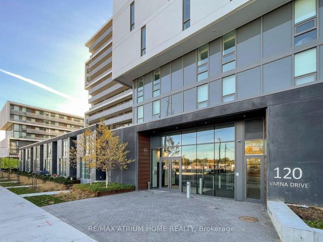 Condo for sale in Eglinton—Lawrence, Toronto