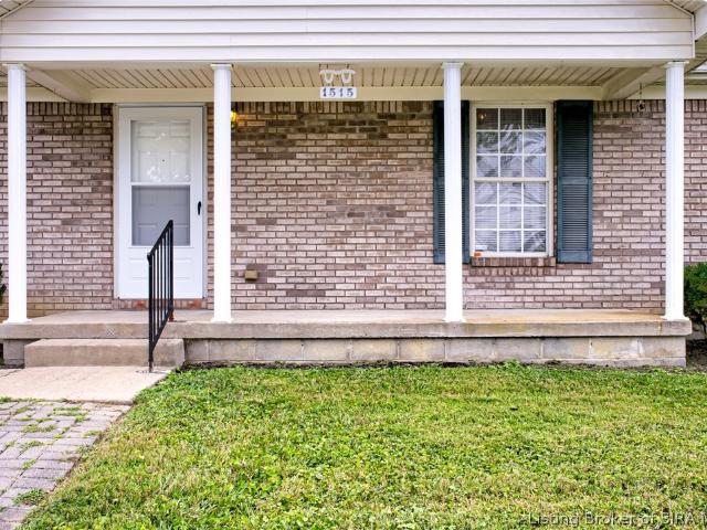 House for sale in New Albany, Indiana