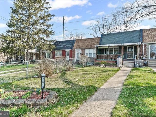 Townhouse for sale in Delco, Pennsylvania
