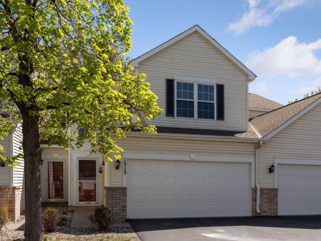 Townhouse for sale in Shakopee