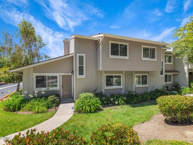 Townhouse for sale in Moorpark, California