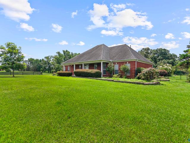 House for sale in Moulton, Alabama