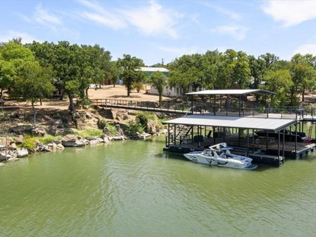 House for sale in Palo Pinto, Texas
